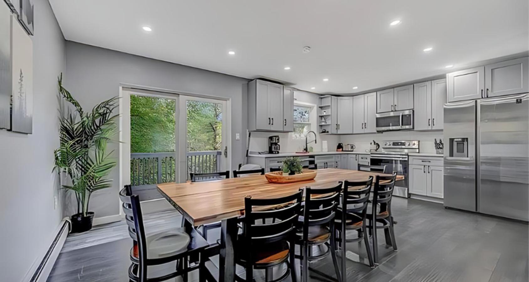 Peaceful Pocono Home With Hot Tub, Gym, & Office Long Pond Exterior foto