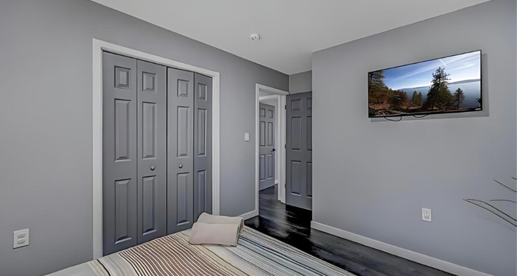 Peaceful Pocono Home With Hot Tub, Gym, & Office Long Pond Exterior foto